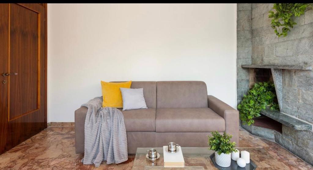 Como Diamond Apartment Lipomo エクステリア 写真