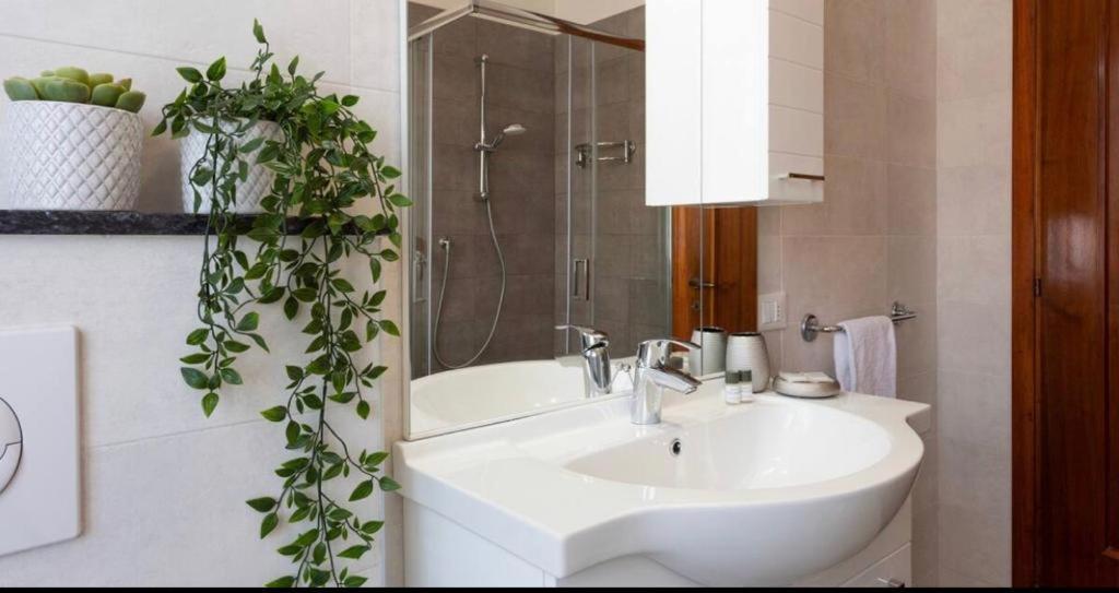 Como Diamond Apartment Lipomo エクステリア 写真
